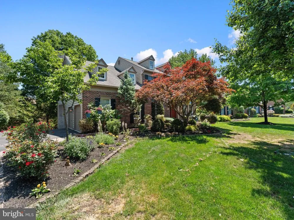 1424 Ridgewood Ln, Newtown, PA 18940