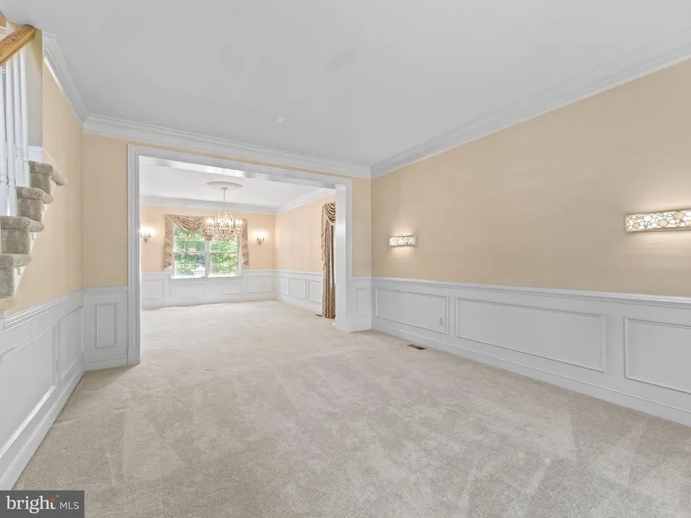 1424 Ridgewood Ln, Newtown, PA 18940