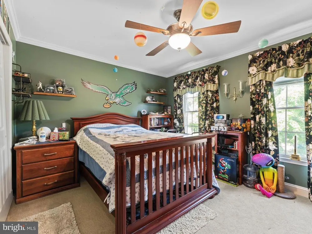 1424 Ridgewood Ln, Newtown, PA 18940