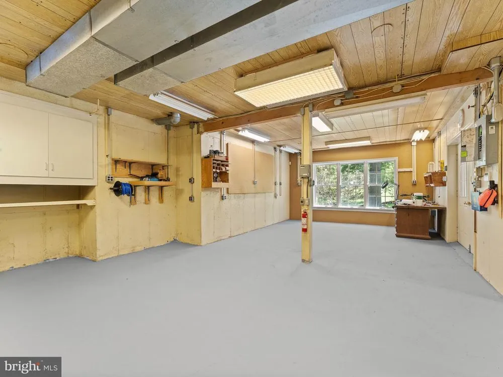 1424 Ridgewood Ln, Newtown, PA 18940