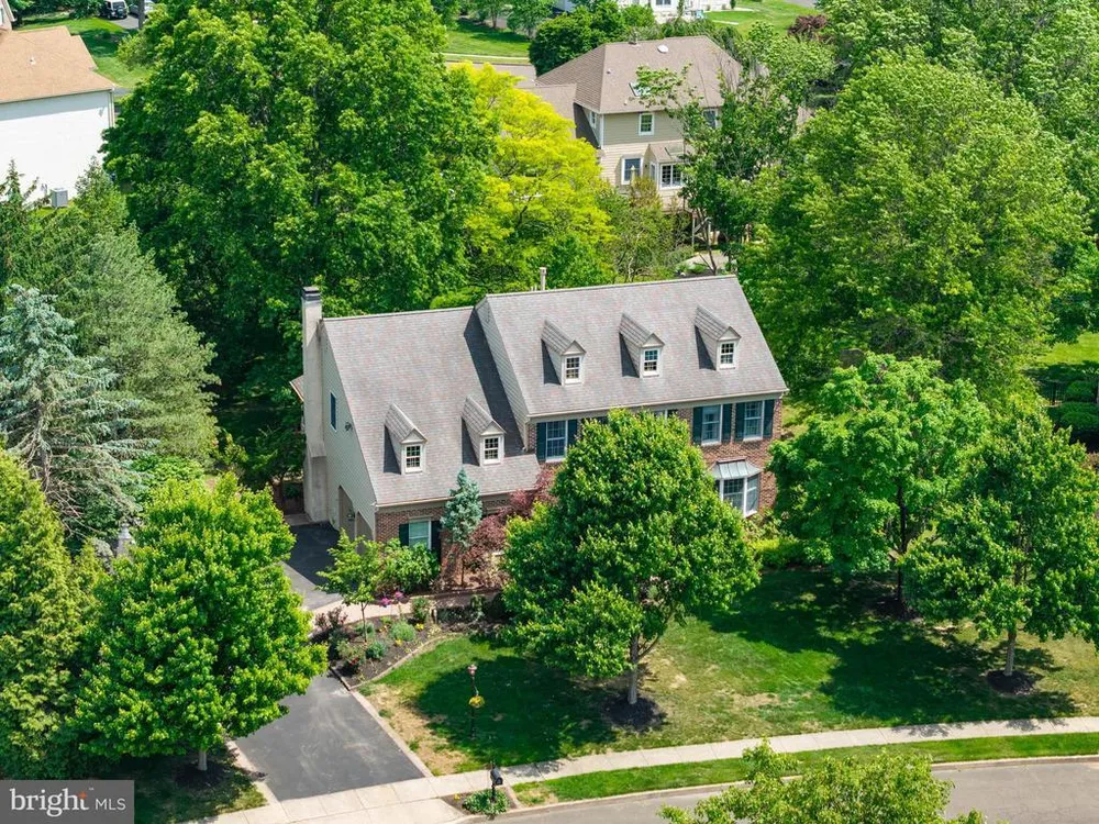 1424 Ridgewood Ln, Newtown, PA 18940
