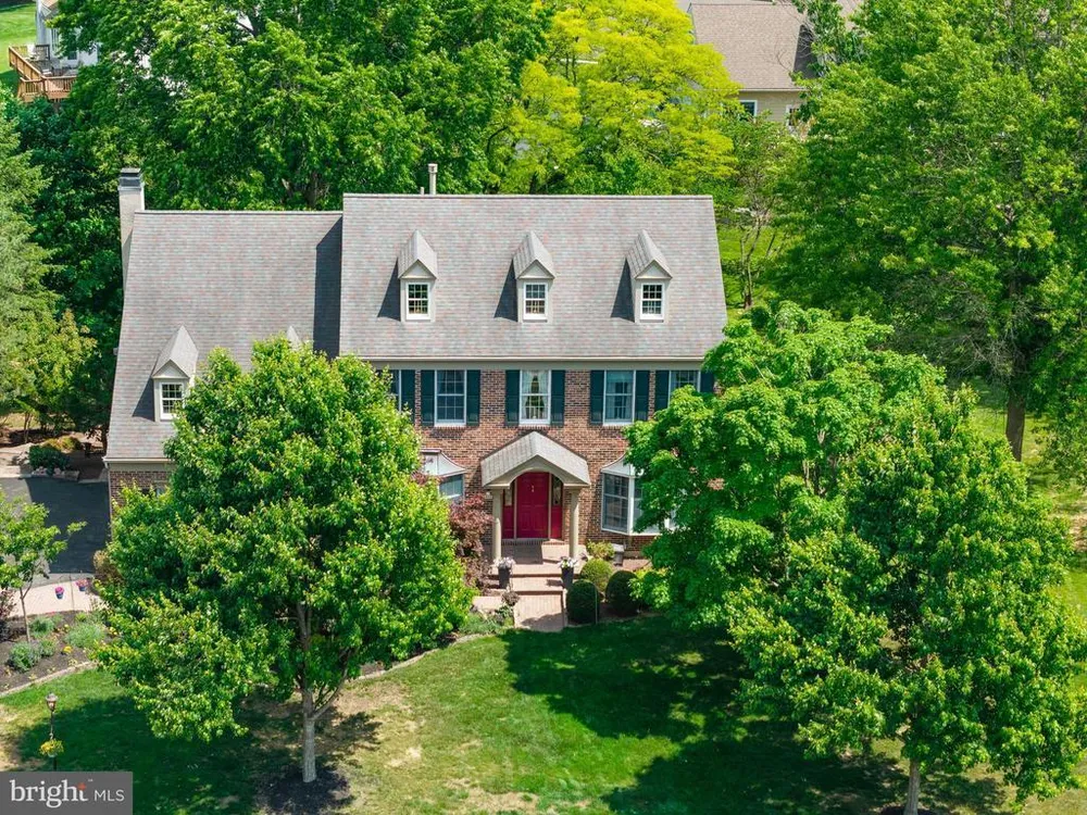 1424 Ridgewood Ln, Newtown, PA 18940