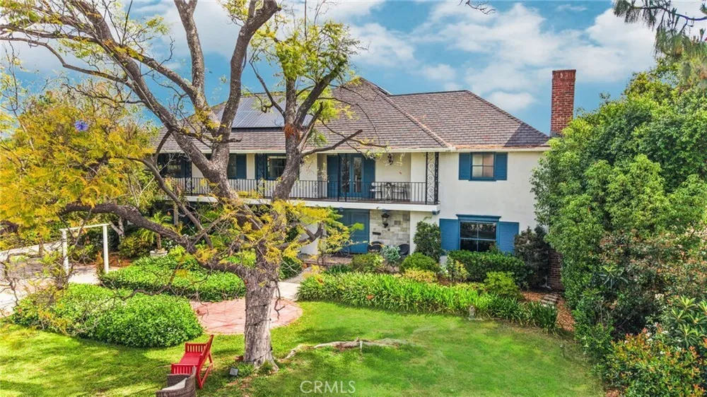 900 Gainsborough Dr, Pasadena, CA 91107