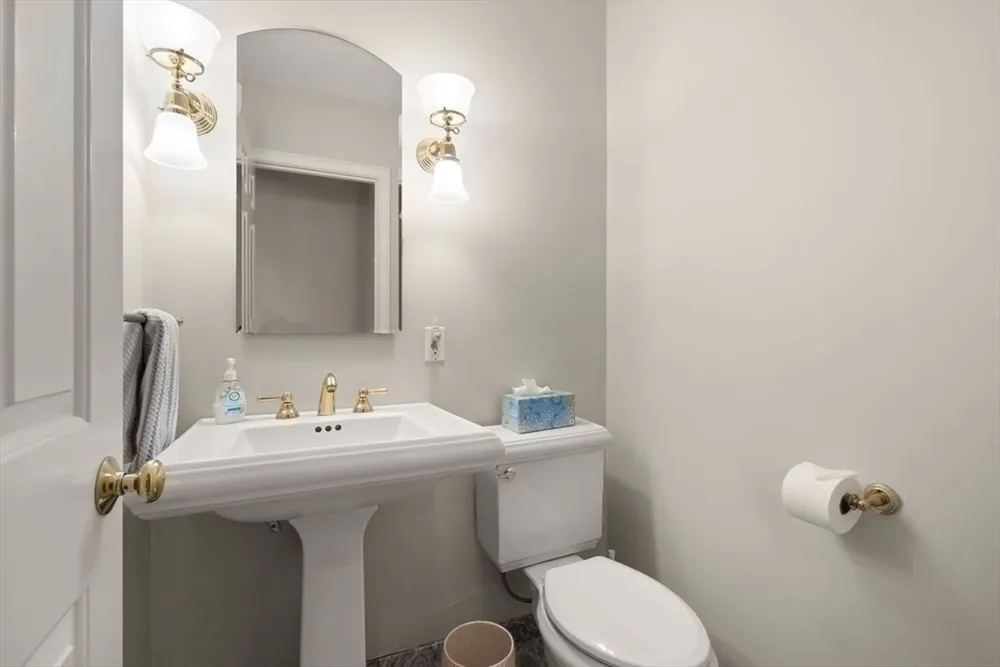 58 Ames St, Sharon, MA 02067