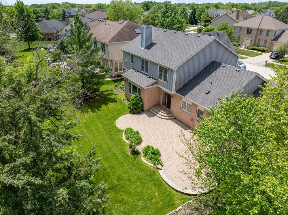 1311 Callen Ln, Des Plaines, IL 60016