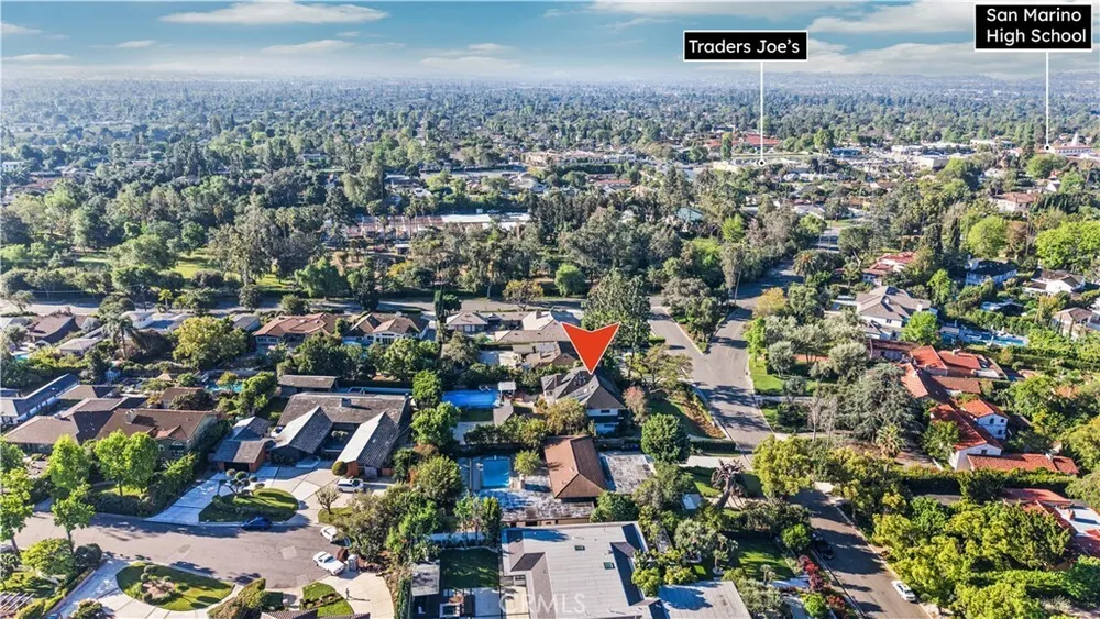 900 Gainsborough Dr, Pasadena, CA 91107