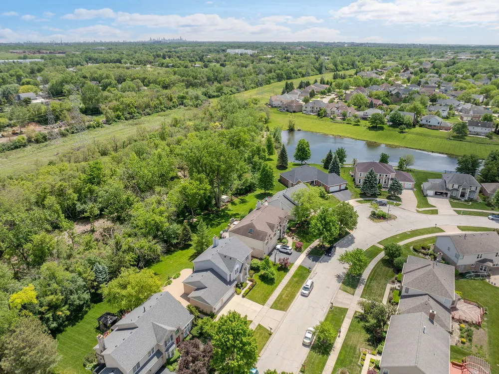 1311 Callen Ln, Des Plaines, IL 60016