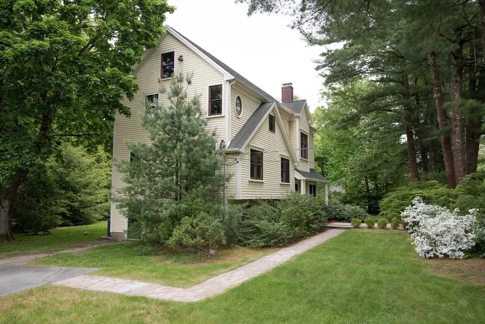 58 Ames St, Sharon, MA 02067