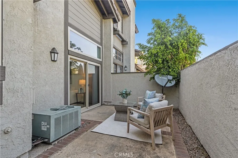 2 Evening Breeze, Irvine, CA 92603