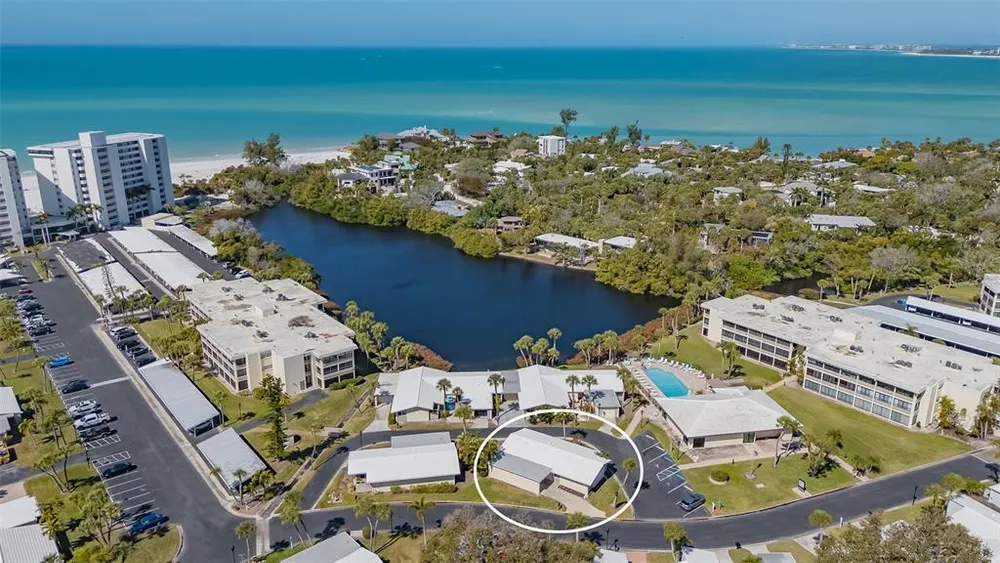 113 Whispering Sands Dr, Sarasota, FL 34242