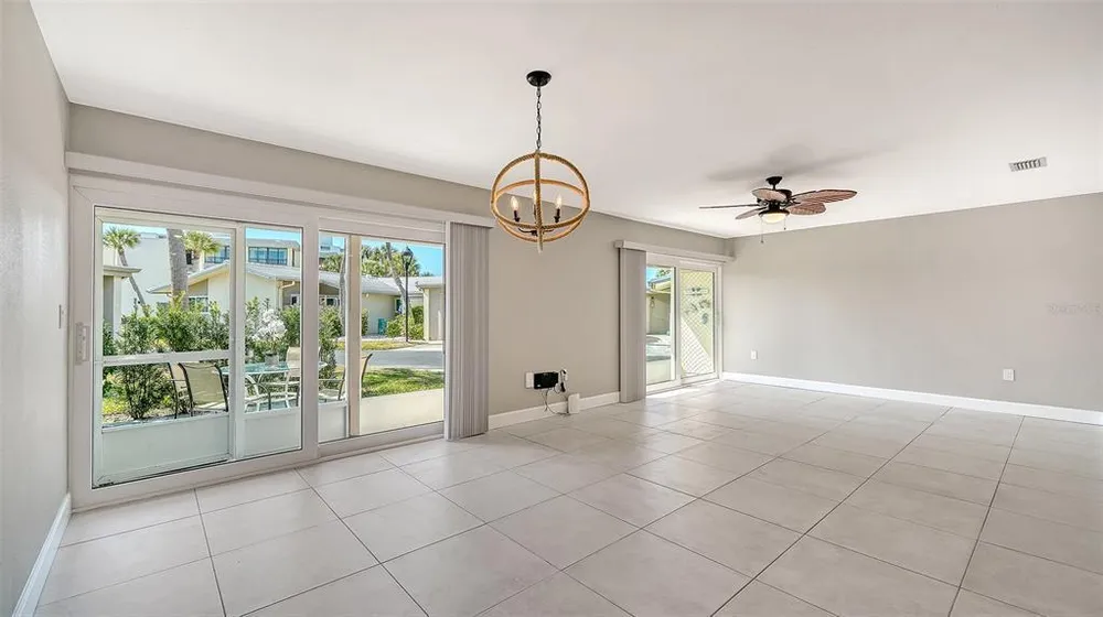 113 Whispering Sands Dr, Sarasota, FL 34242