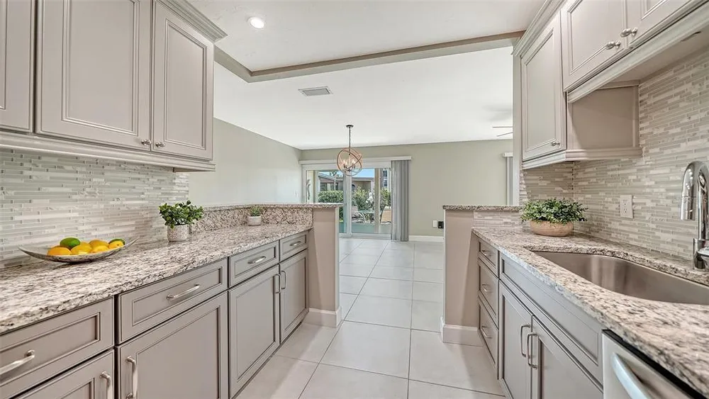 113 Whispering Sands Dr, Sarasota, FL 34242