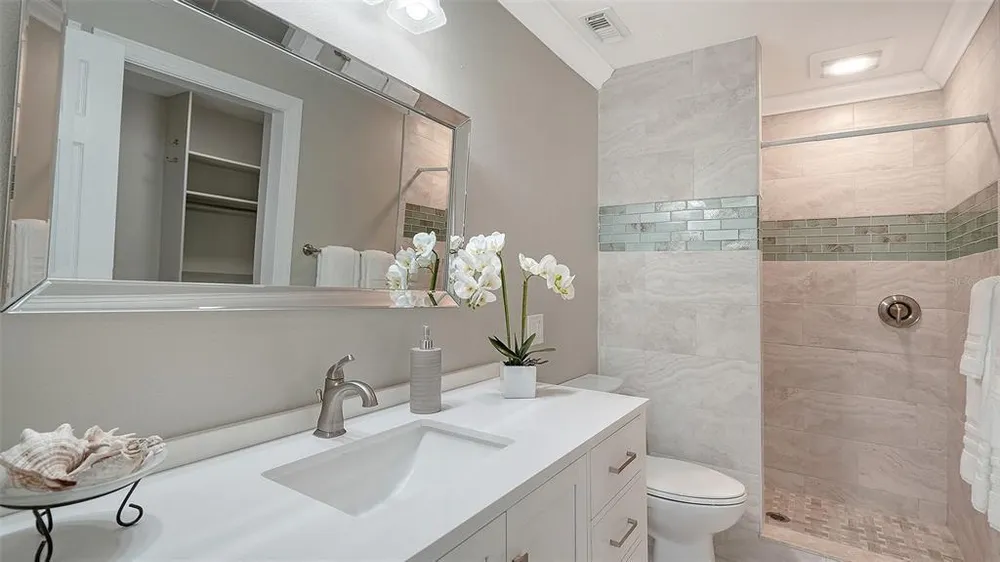 113 Whispering Sands Dr, Sarasota, FL 34242