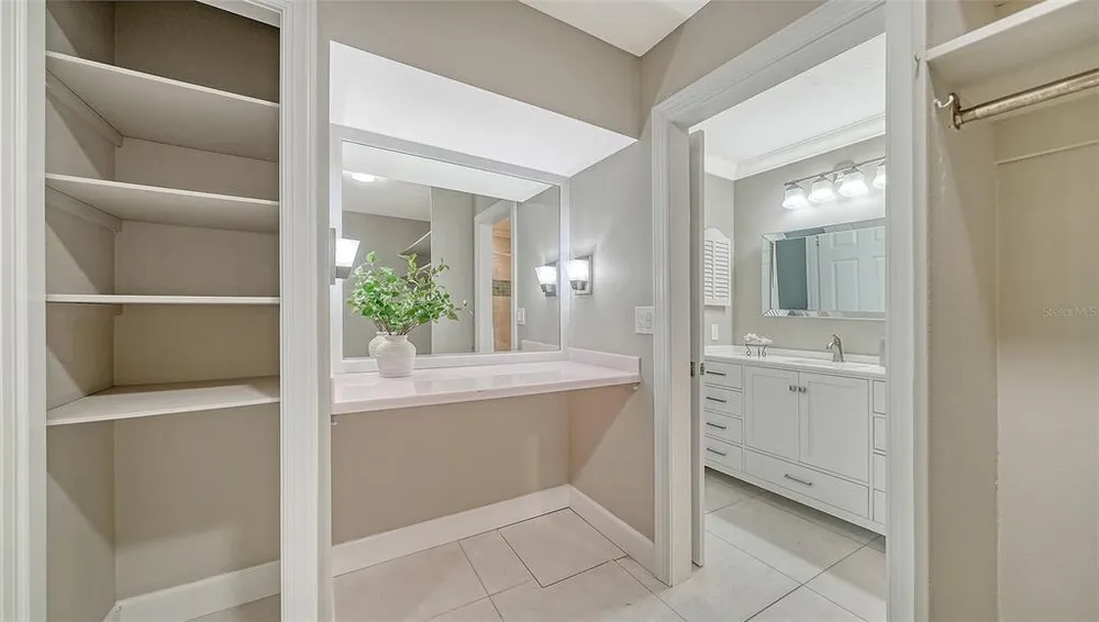 113 Whispering Sands Dr, Sarasota, FL 34242