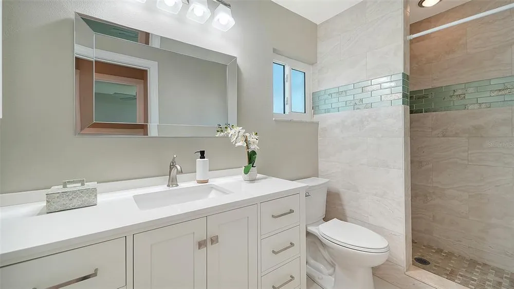 113 Whispering Sands Dr, Sarasota, FL 34242