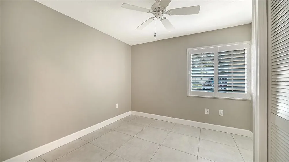 113 Whispering Sands Dr, Sarasota, FL 34242
