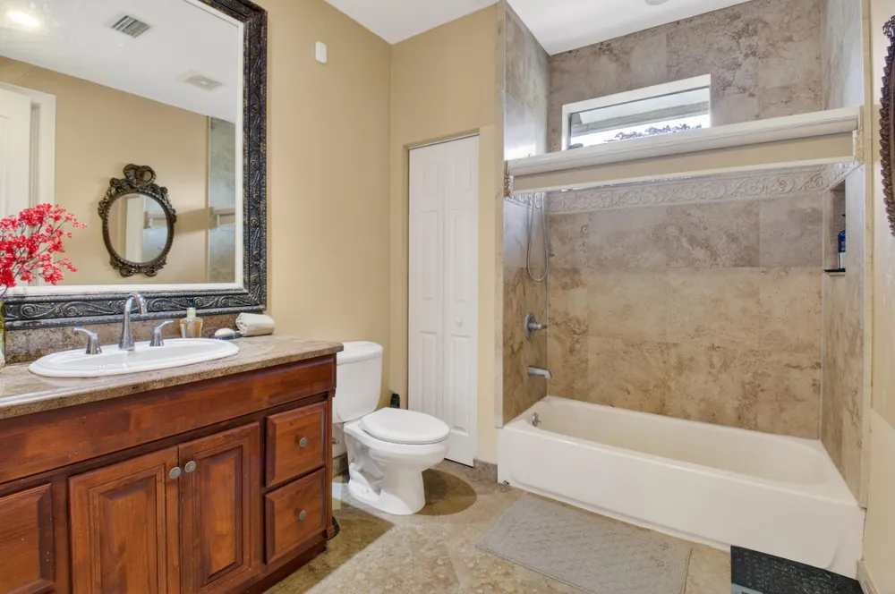 1940 SW 7th Pl, Boca Raton, FL 33486