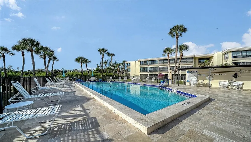 113 Whispering Sands Dr, Sarasota, FL 34242