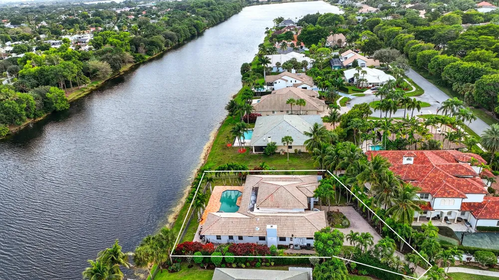 1940 SW 7th Pl, Boca Raton, FL 33486