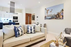 Rainville Road, LONDON