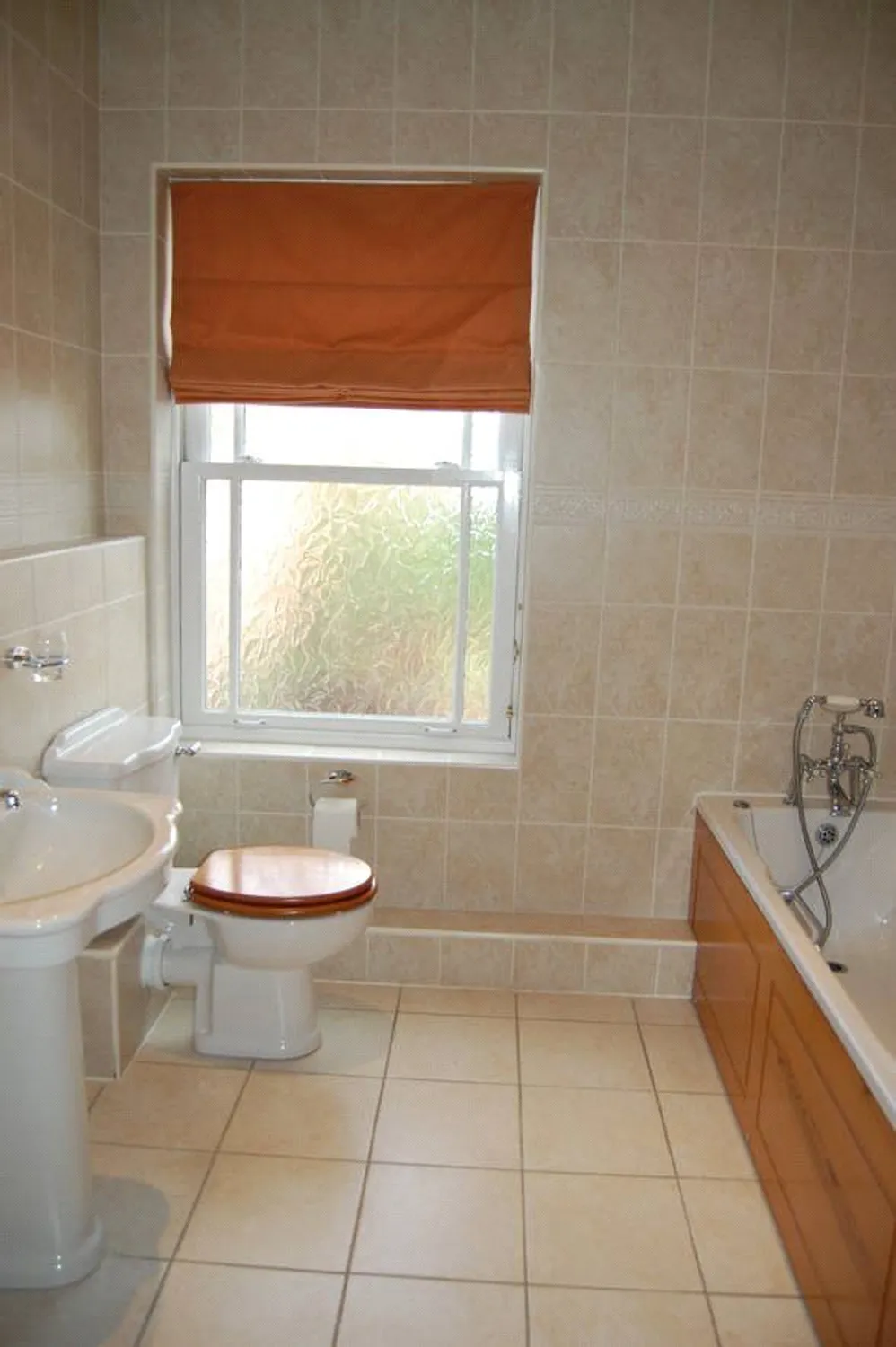 Corsbie Close, Bury St Edmunds, IP33 photo 6