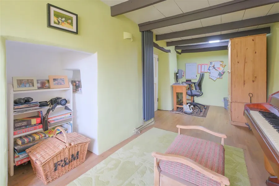 Property Image 39