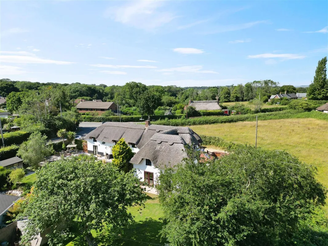 Wareham Road, Lytchett Matravers, Poole