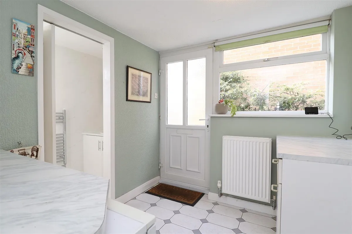Mill Hill Drive, Huntington, York