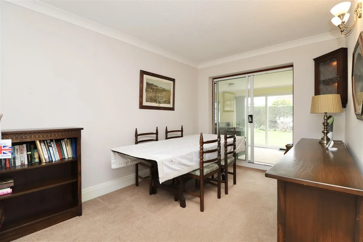 Mill Hill Drive, Huntington, York