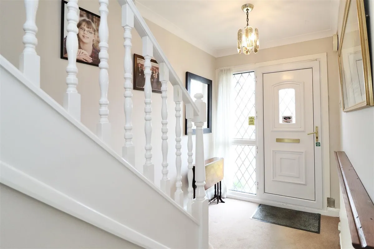 Mill Hill Drive, Huntington, York