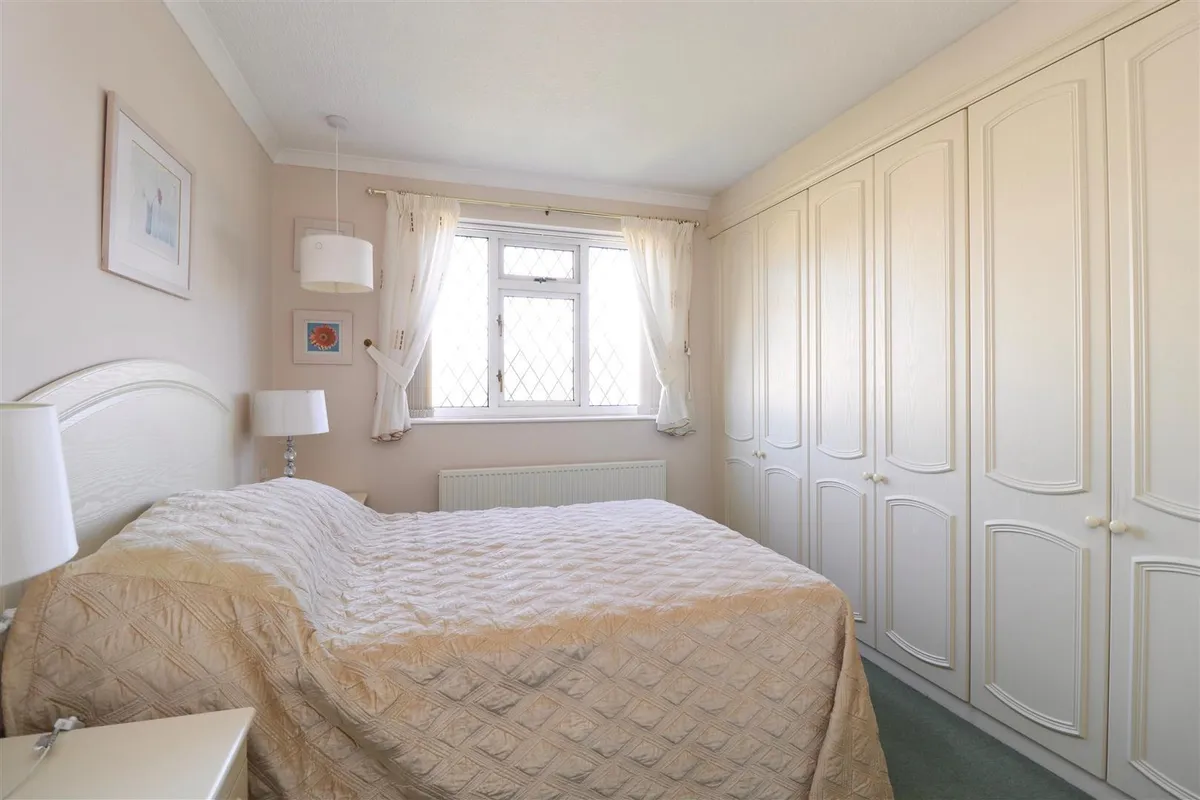 Mill Hill Drive, Huntington, York