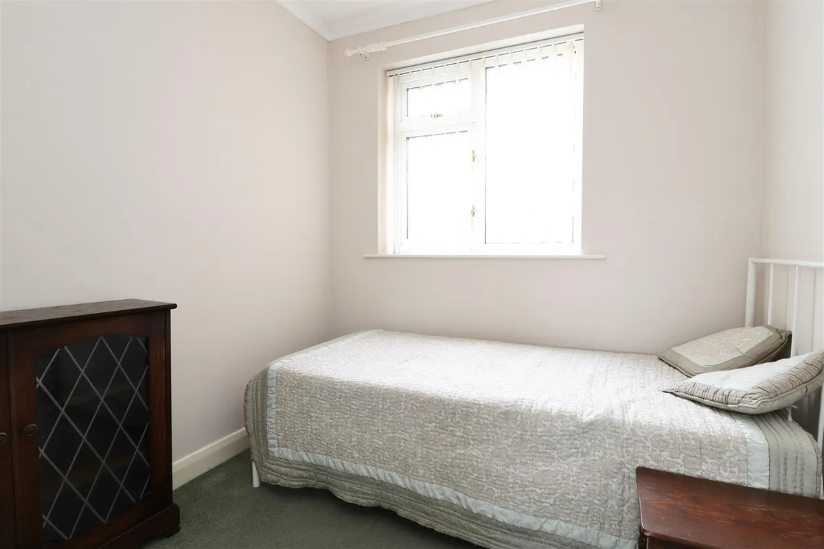 Mill Hill Drive, Huntington, York