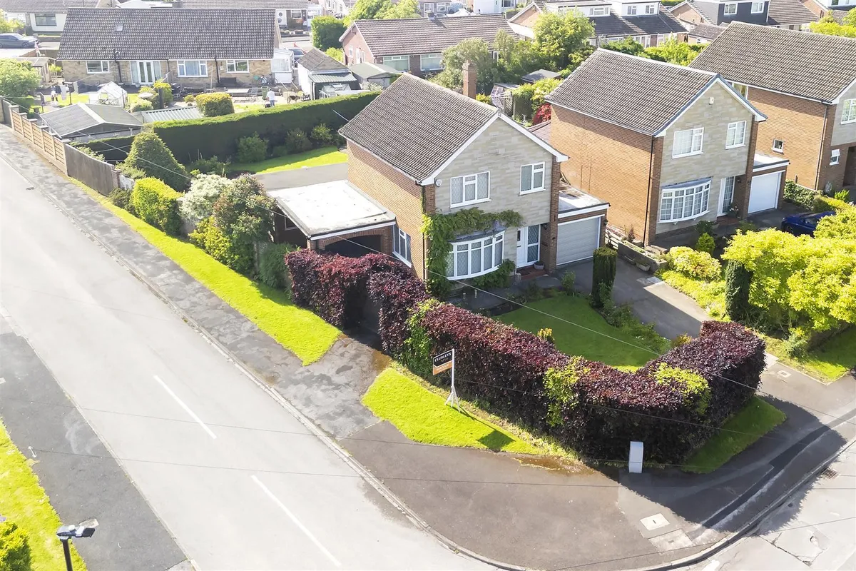 Mill Hill Drive, Huntington, York