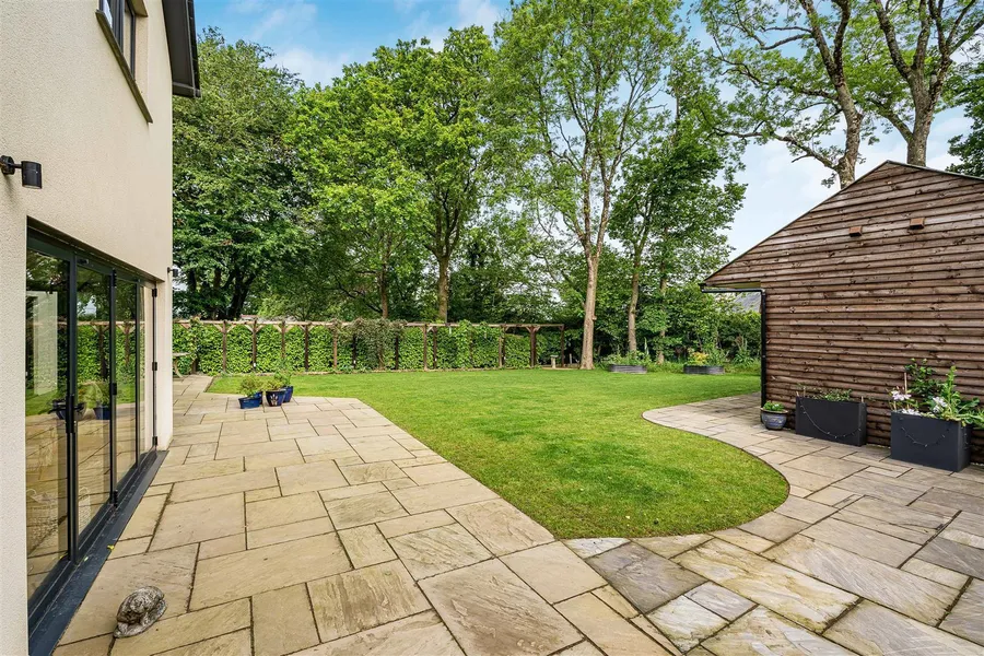 Property Image 44