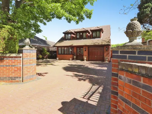 Brook Way, Arksey, Doncasterphoto