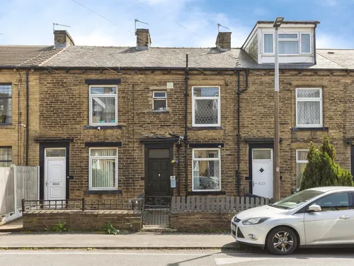 Woodhall Road, Bradfordphoto