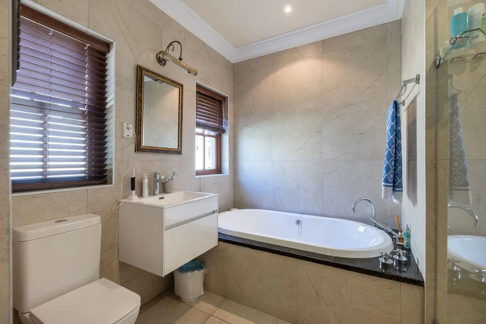 South Africa, Western Cape, Goose Valley Golf Estate