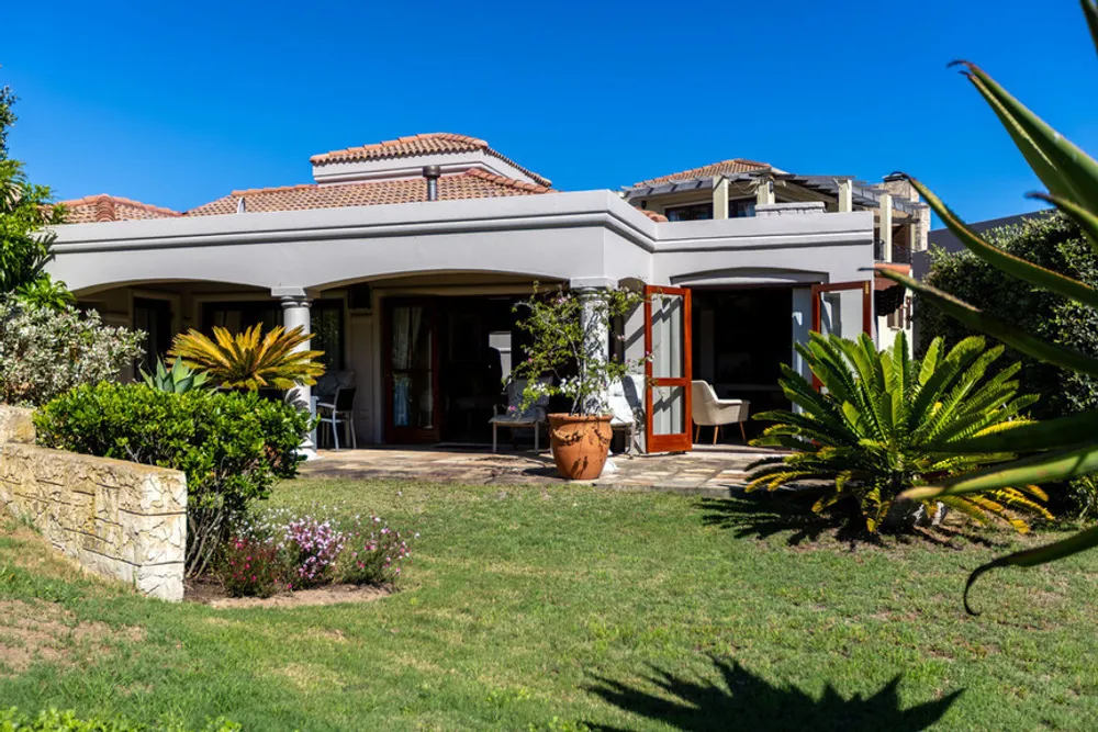 South Africa, Western Cape, Goose Valley Golf Estate