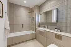 Wimbledon Place, The Broadway, London, SW19 photo 15