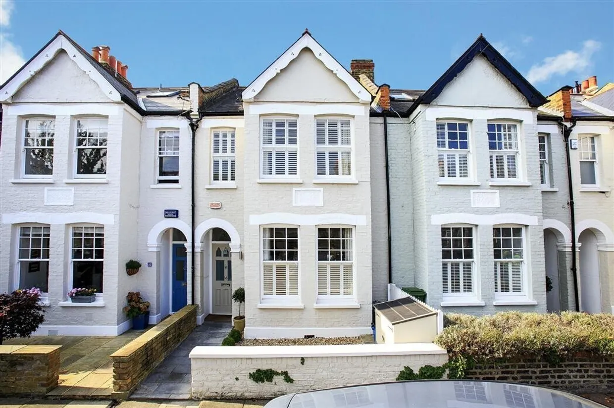 First Avenue, London, SW14 photo 1