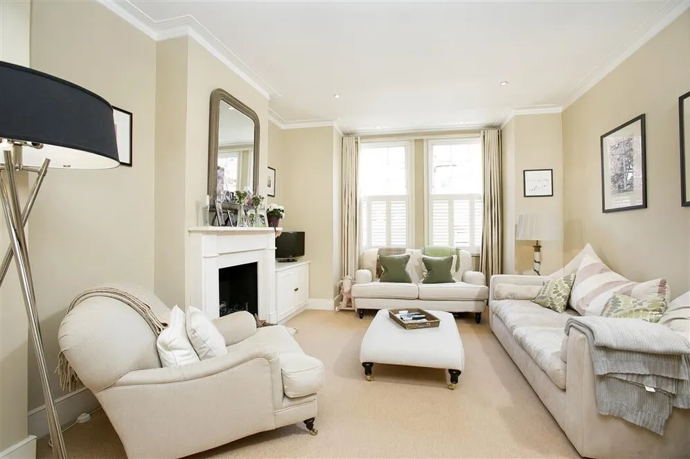 First Avenue, London, SW14 photo 2