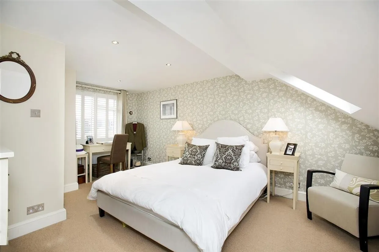 First Avenue, London, SW14 photo 7