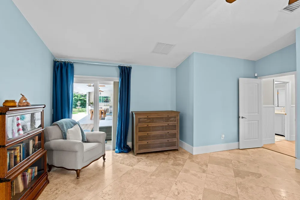 6207 NW 72nd Way, Parkland, FL 33067