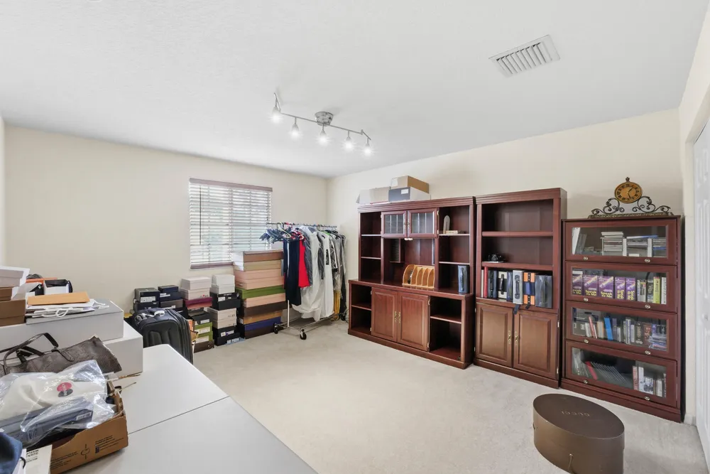 10134 Boca Vista Dr, Boca Raton, FL 33498