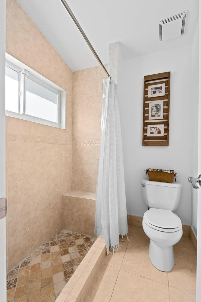 6207 NW 72nd Way, Parkland, FL 33067