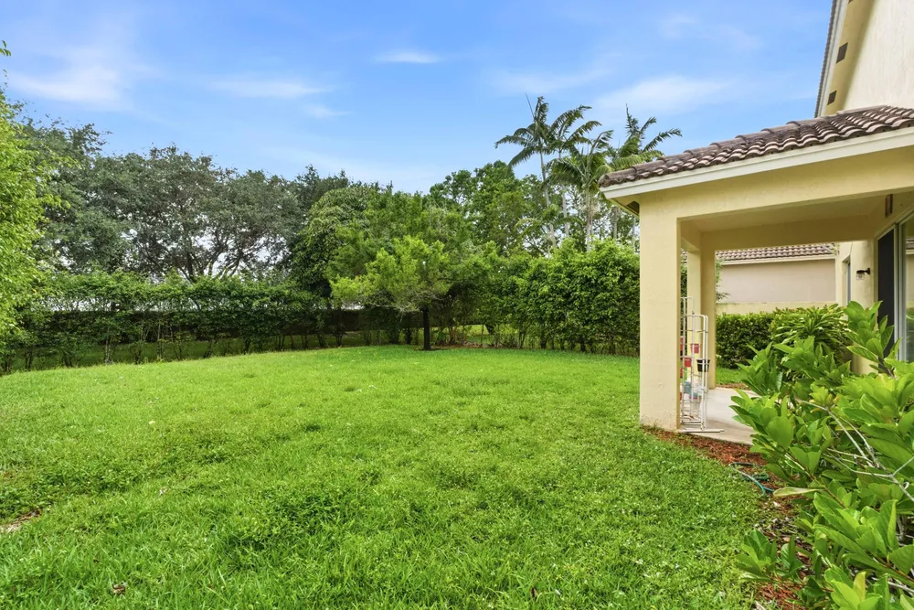 10134 Boca Vista Dr, Boca Raton, FL 33498