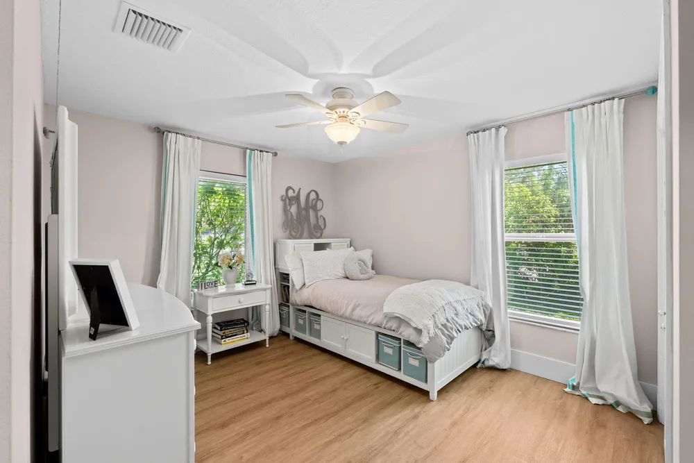 6207 NW 72nd Way, Parkland, FL 33067