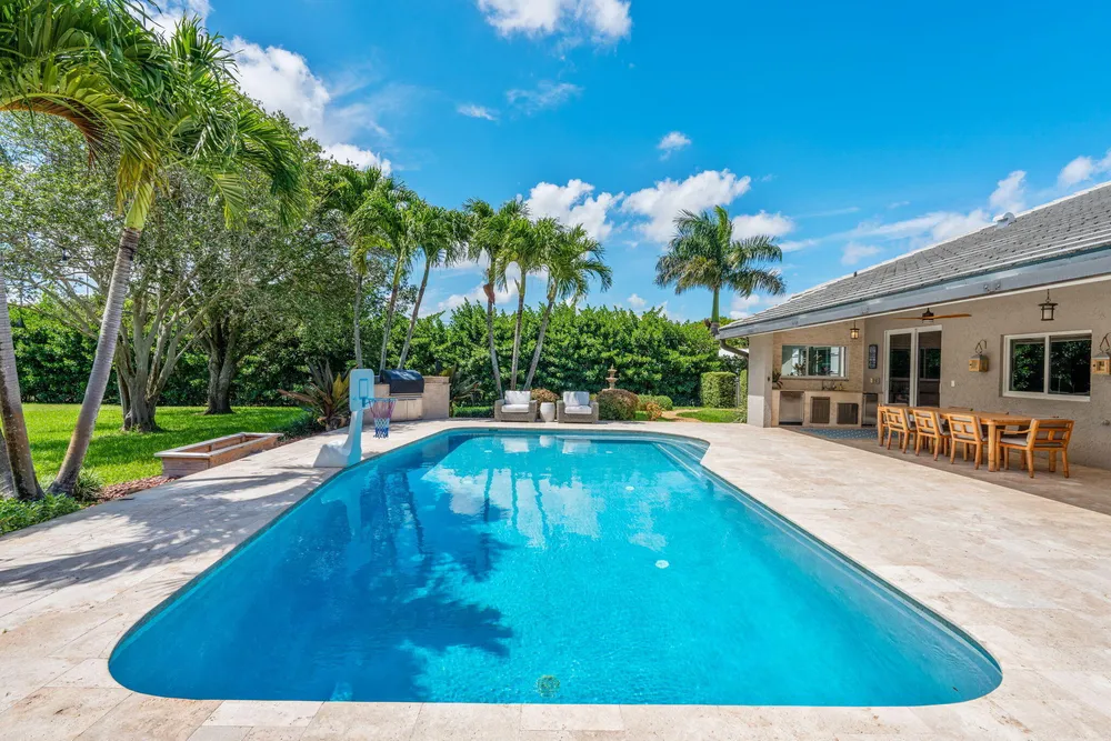 6207 NW 72nd Way, Parkland, FL 33067