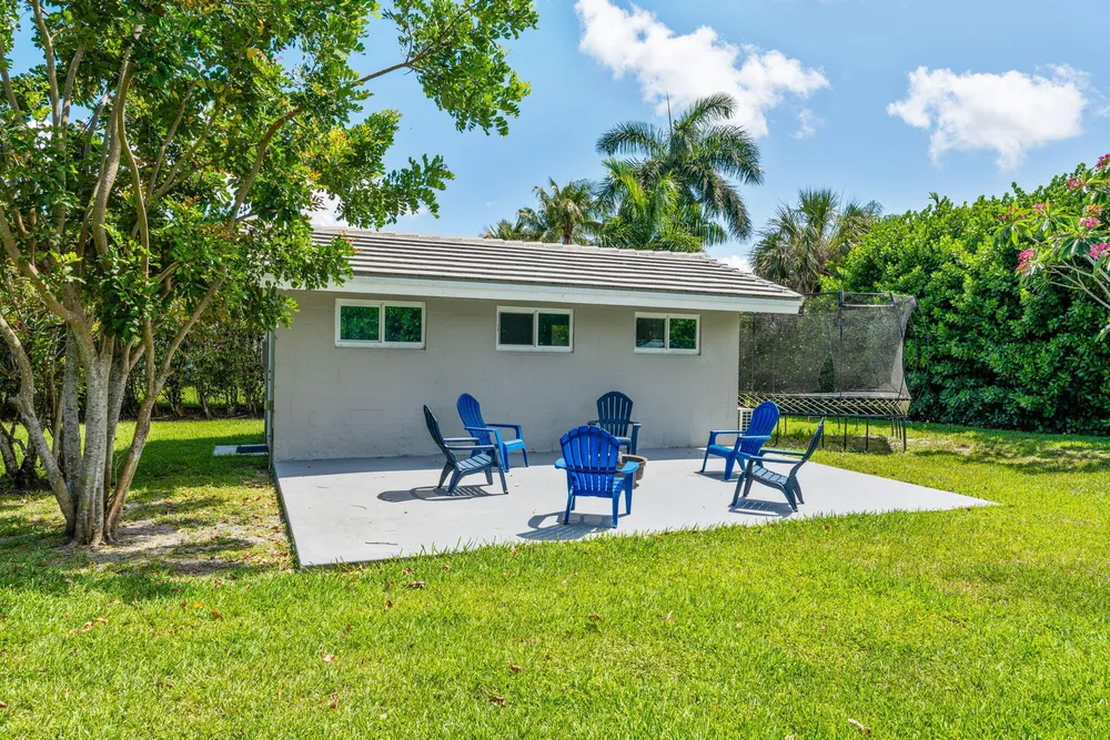 6207 NW 72nd Way, Parkland, FL 33067