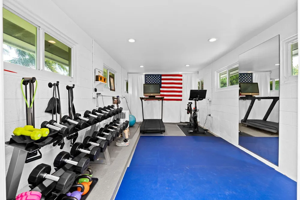 6207 NW 72nd Way, Parkland, FL 33067